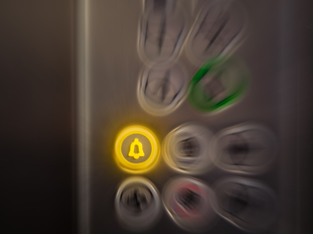 Servizio assistenza ed emergenza sugli ascensori installati. Villa Ascensori Senago Milano